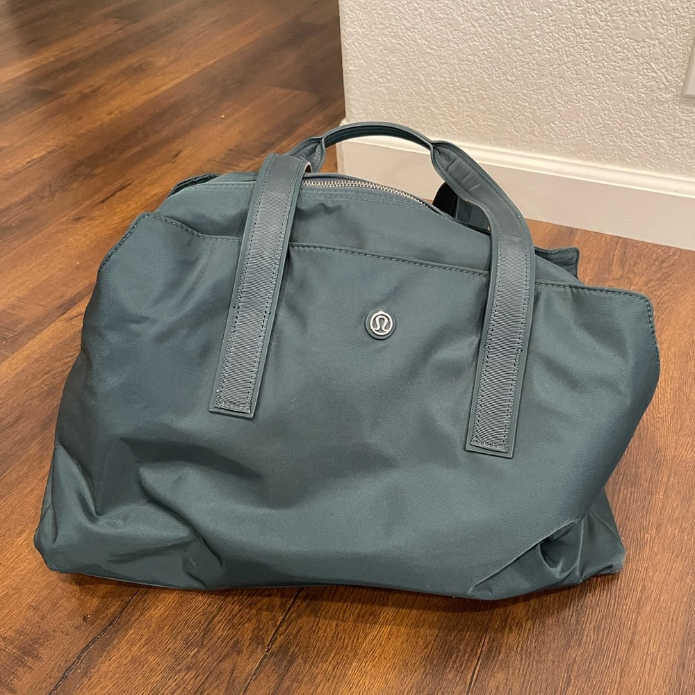 Lululemon duffle bag/gym bag. Dark green